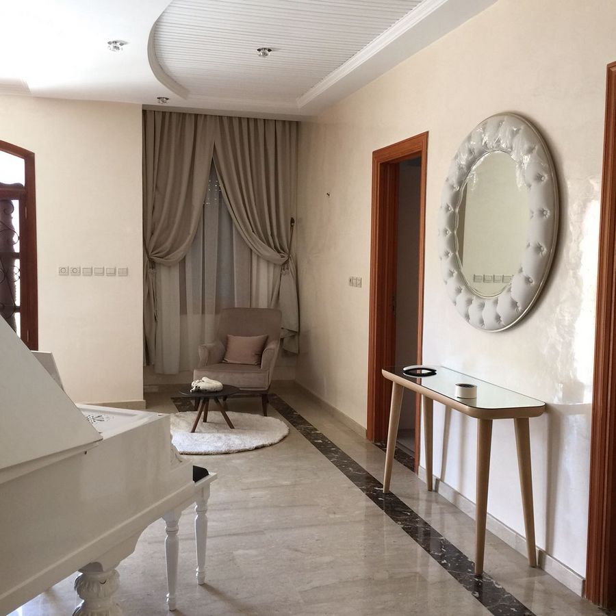 Ameublement et design mobilier d'une villa à Beni Mellal